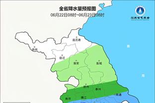 稳定输出！惠特摩尔半场7中4拿到9分 正负值+6